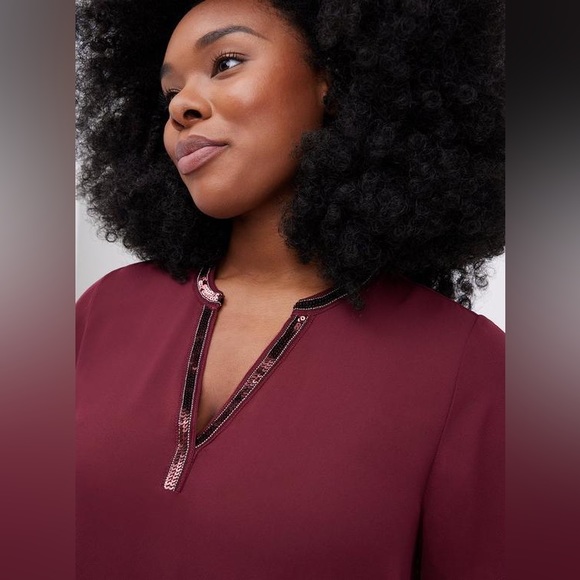 Torrid Georgette Embellished Neck Hi-Low Short Sleeve Blouse - Picture 4 of 9